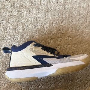 Jordan Zion 1 Basketball Sneakers